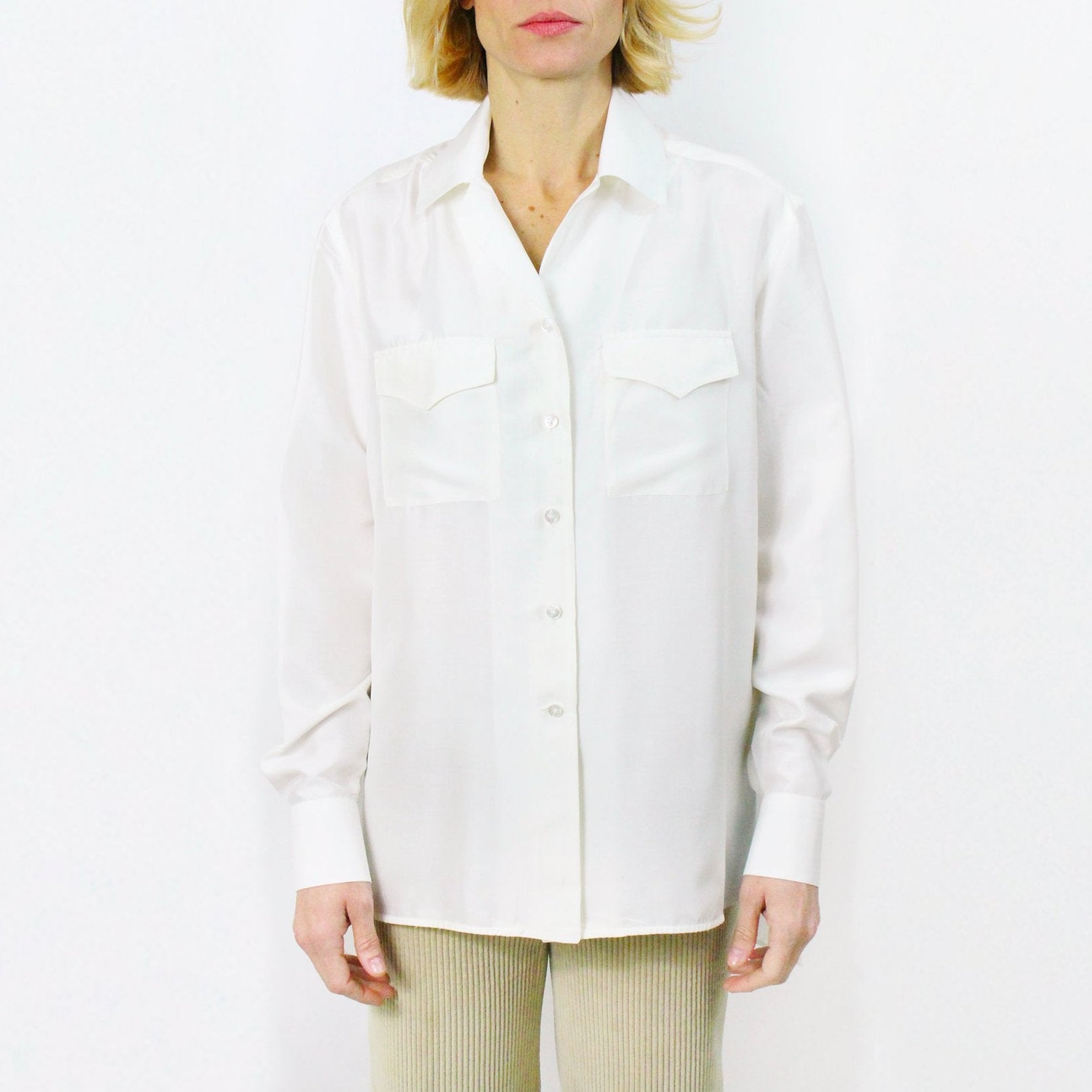 Antonia women's white silk shirt. Finamore 1925